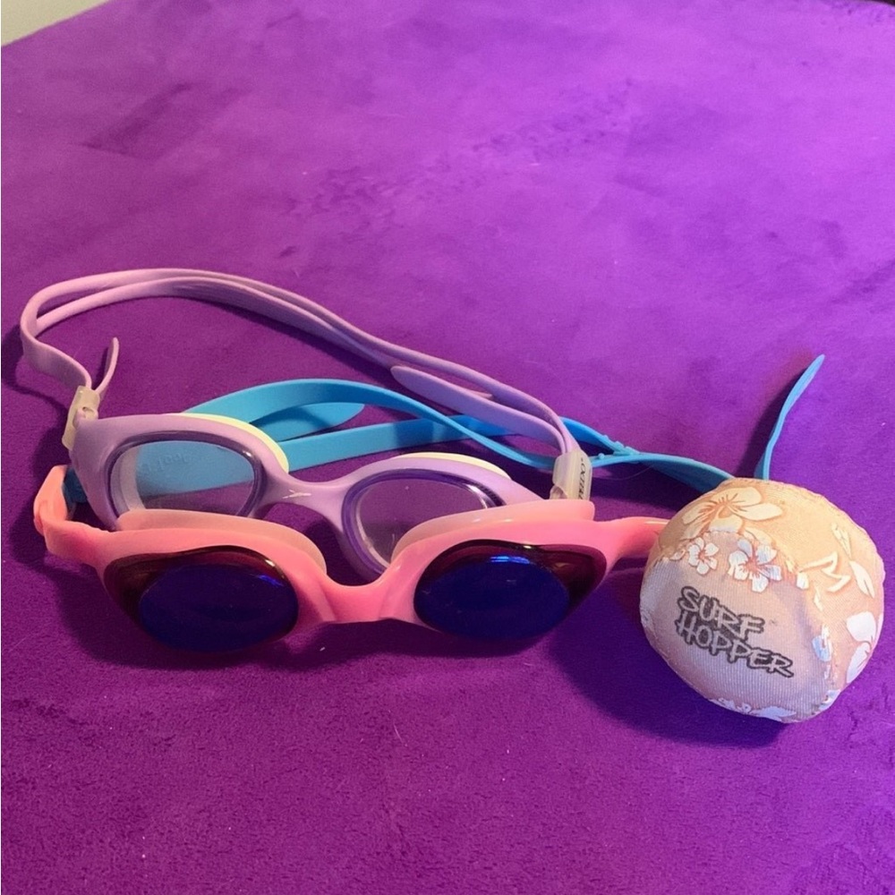 Swim Goggles & Surf Hopper Ball